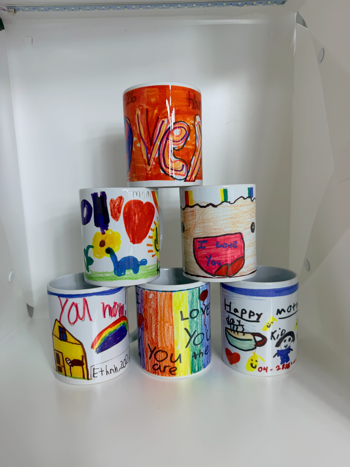 Personalized 11oz kids mug – custom kids artwork design | myartworkplate.com – detail close-up