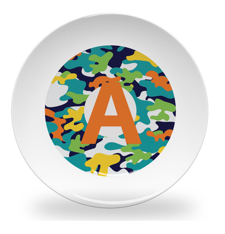 Personalized kids plate – alphabet colourful camouflage design | myartworkplate.com – size guide