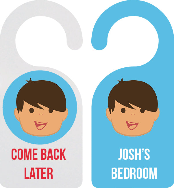 Personalized kids door hanger – personalised boy face with custom name | myartworkplate.com